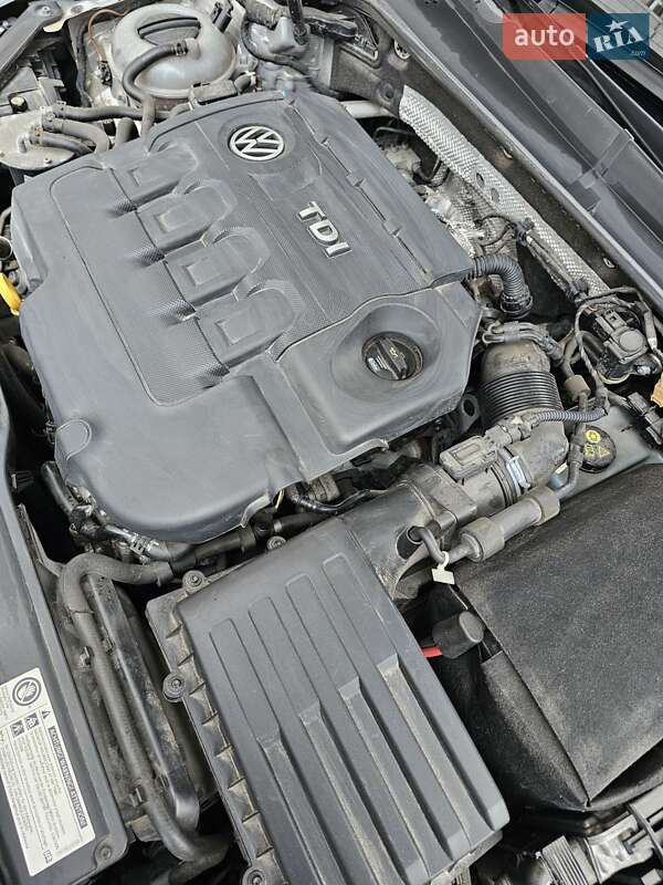 Універсал Volkswagen Golf 2014 в Києві