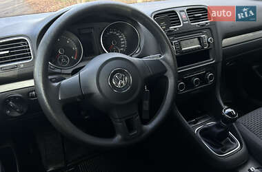 Універсал Volkswagen Golf 2010 в Вінниці