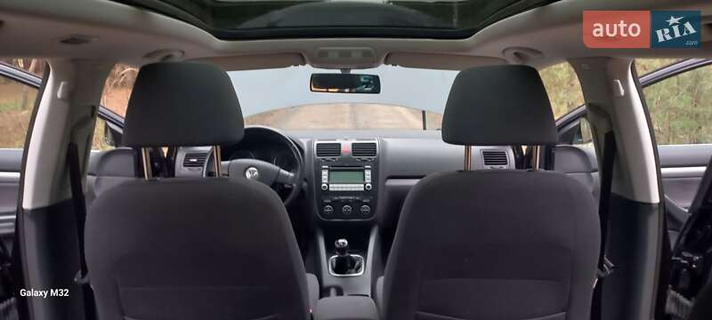 Универсал Volkswagen Golf 2007 в Костополе