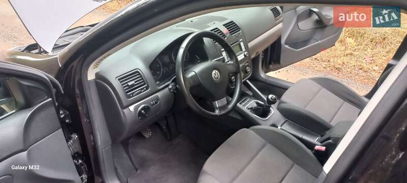 Универсал Volkswagen Golf 2007 в Костополе