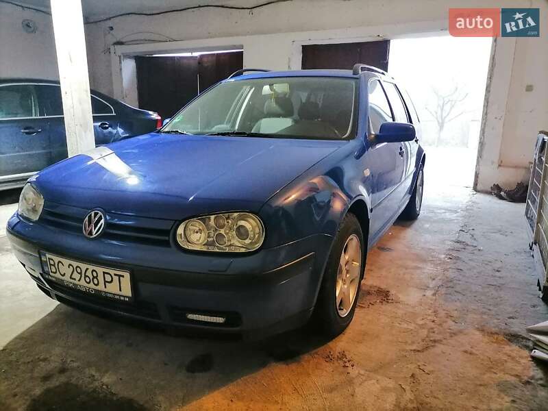 Универсал Volkswagen Golf 2001 в Львове