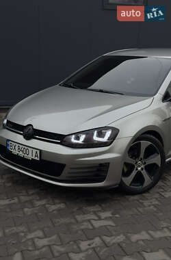 Хэтчбек Volkswagen Golf 2014 в Хмельницком