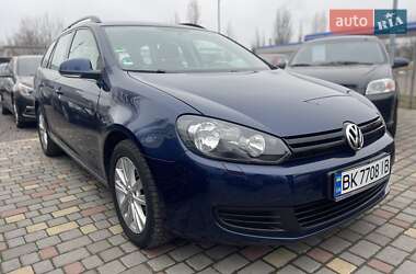 Універсал Volkswagen Golf 2011 в Миколаєві