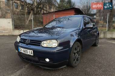 Хетчбек Volkswagen Golf 2002 в Рівному