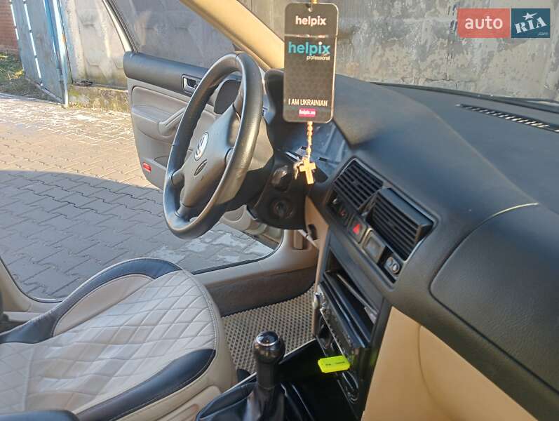 Хетчбек Volkswagen Golf 2000 в Хмельницькому