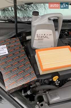 Хэтчбек Volkswagen Golf 2014 в 