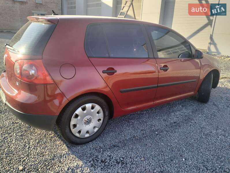 Хетчбек Volkswagen Golf 2004 в Рівному фото 30 Хетчбек Volkswagen Golf 2004 в Рівному