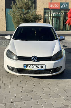 Хетчбек Volkswagen Golf 2009 в Хмельницькому