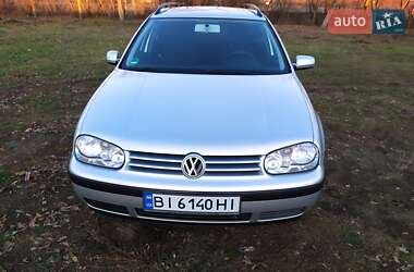 Універсал Volkswagen Golf 2001 в Зіньківі