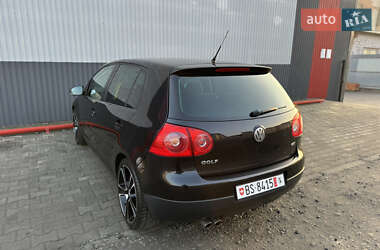 Хетчбек Volkswagen Golf 2007 в Луцьку