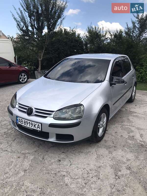 Volkswagen Golf 2005