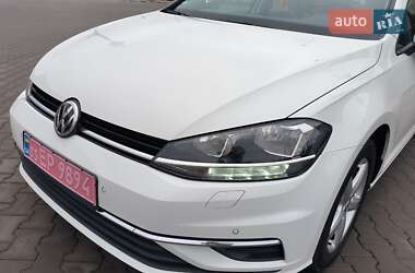 Универсал Volkswagen Golf 2020 в Луцке