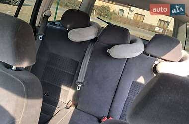 Універсал Volkswagen Golf 2000 в 