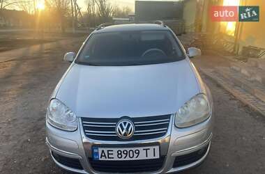 Універсал Volkswagen Golf 2008 в Дніпрі