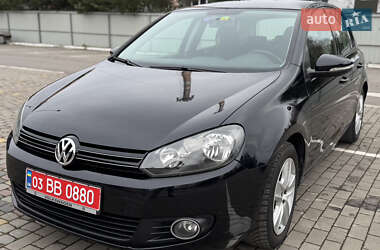 Хетчбек Volkswagen Golf 2009 в Луцьку