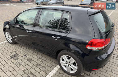 Хетчбек Volkswagen Golf 2009 в Луцьку