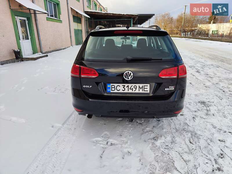 Универсал Volkswagen Golf 2014 в Львове