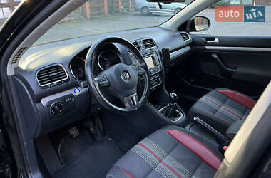 Універсал Volkswagen Golf 2013 в Вінниці