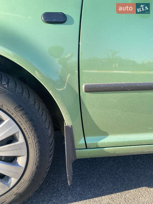 Хетчбек Volkswagen Golf 1998 в Києві