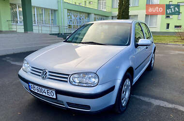 Хетчбек Volkswagen Golf 1999 в Тульчині