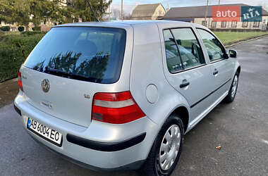 Хетчбек Volkswagen Golf 1999 в Тульчині