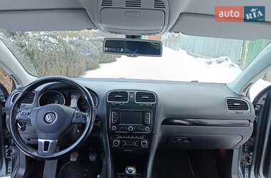 Універсал Volkswagen Golf 2010 в Львові