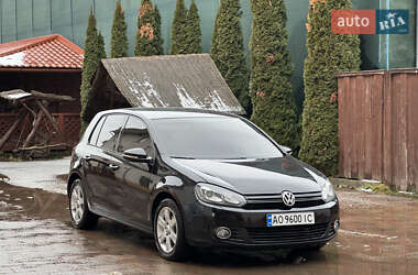 Хетчбек Volkswagen Golf 2011 в Мукачевому