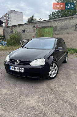 Хетчбек Volkswagen Golf 2006 в Мукачевому