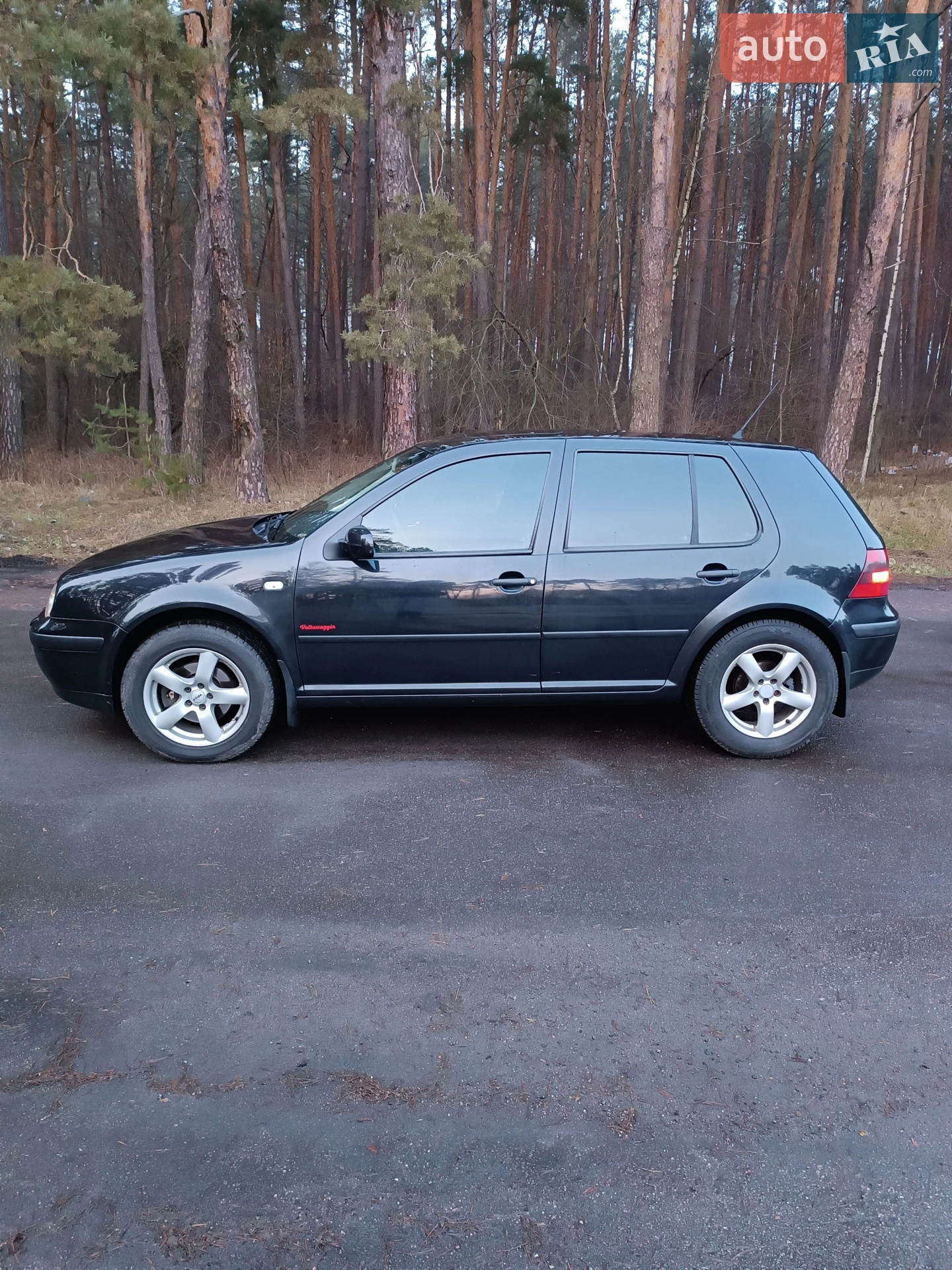 Volkswagen Golf 2000 VIN WVWZZZ1JZ1B030971 фото оголошення 8 з 27