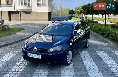 Універсал Volkswagen Golf 2012 в Івано-Франківську