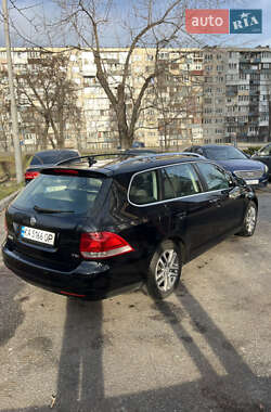 Універсал Volkswagen Golf 2009 в Києві