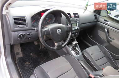 Хетчбек Volkswagen Golf 2008 в Кропивницькому