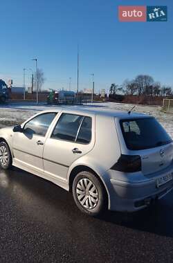 Хетчбек Volkswagen Golf 1998 в Мукачевому