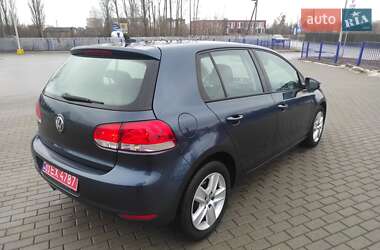 Хэтчбек Volkswagen Golf 2009 в Ковеле