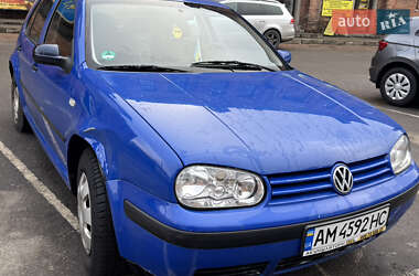 Хетчбек Volkswagen Golf 1998 в Житомирі