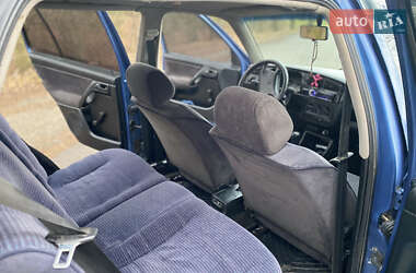 Хетчбек Volkswagen Golf 1993 в Стрию