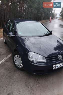 Хетчбек Volkswagen Golf 2004 в Славуті