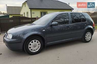 Хетчбек Volkswagen Golf 2001 в Балті