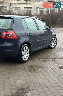 Хетчбек Volkswagen Golf 2008 в Рівному