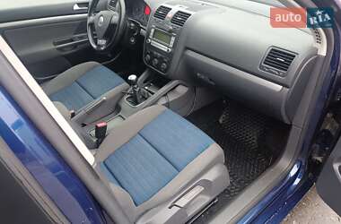 Хэтчбек Volkswagen Golf 2007 в Славянске