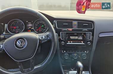 Хетчбек Volkswagen Golf 2013 в Корсунь-Шевченківському