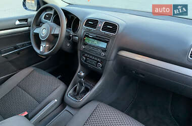 Универсал Volkswagen Golf 2012 в Луцке