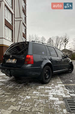 Универсал Volkswagen Golf 2003 в 