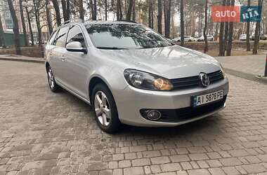 Універсал Volkswagen Golf 2009 в Броварах