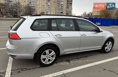 Універсал Volkswagen Golf 2016 в Кам'янець-Подільському