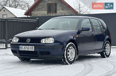 Хетчбек Volkswagen Golf 1998 в Жовкві