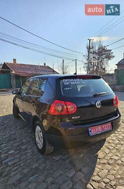 Хэтчбек Volkswagen Golf 2006 в Одессе