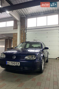 Хетчбек Volkswagen Golf 1998 в Луцьку