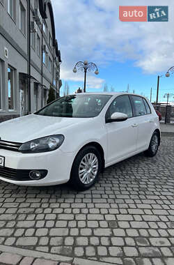 Хетчбек Volkswagen Golf 2011 в Мукачевому