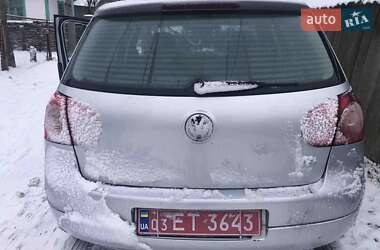 Хетчбек Volkswagen Golf 2009 в Рівному